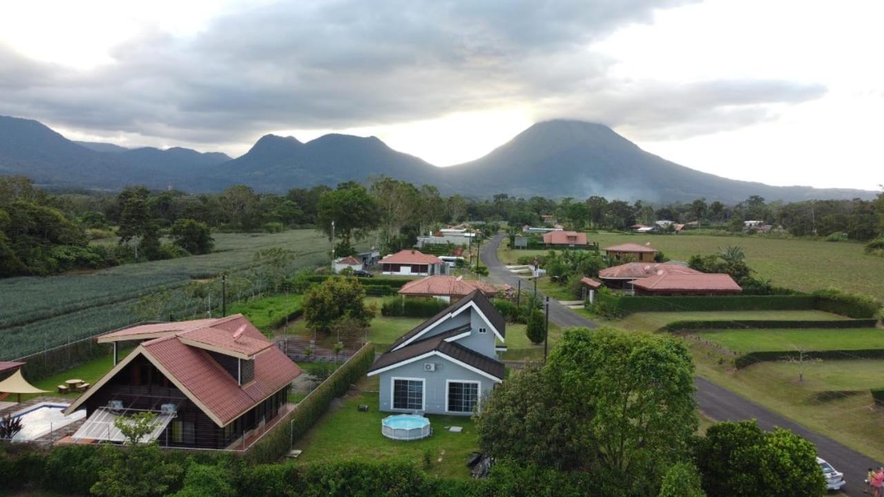 Casa de las Rosas Volcán Arenal La Fortuna Esterno foto